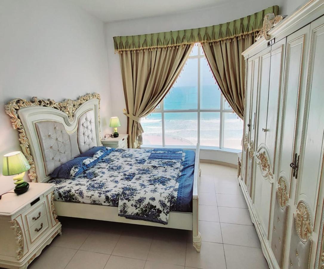 Beachfront Holiday Homes Ajman Exterior photo